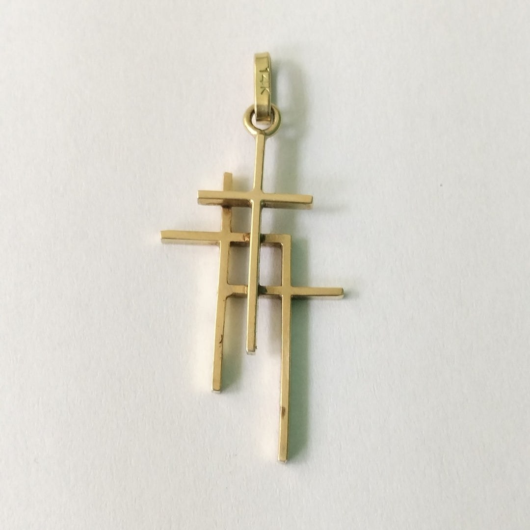 CRUZ ORO 14 K 2.4 GRMS (SEMINUEVO)