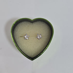 ARETES PAR ORO 14 K 0,90 GRMS (SEMINUEVO)