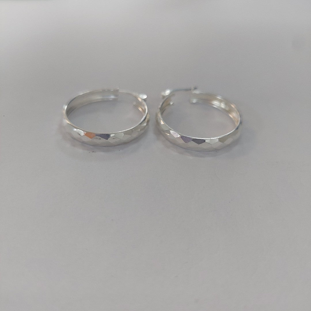 ARETES ARRACADAS FACETADAS PLATA .925 2.5 GR (NUEVO)