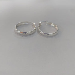 ARETES ARRACADAS FACETADAS PLATA .925 2.5 GR (NUEVO)