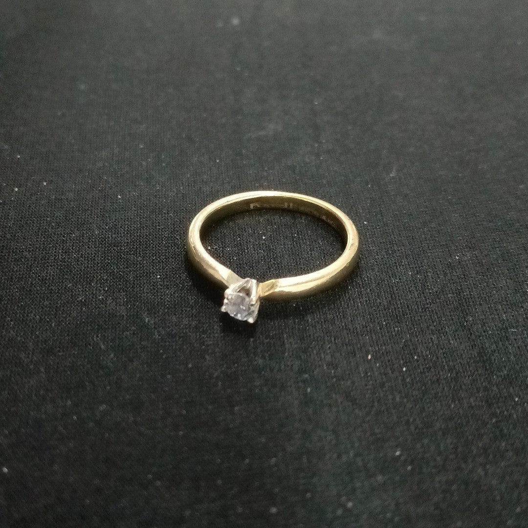 SOLITARIO ORO 14 K 2.5 GRMS (SEMINUEVO)