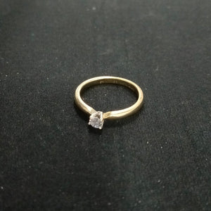 SOLITARIO ORO 14 K 2.5 GRMS (SEMINUEVO)
