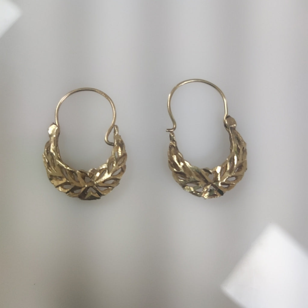 ARRACADAS PAR ORO 8 K 2.5 GRMS (SEMINUEVO)