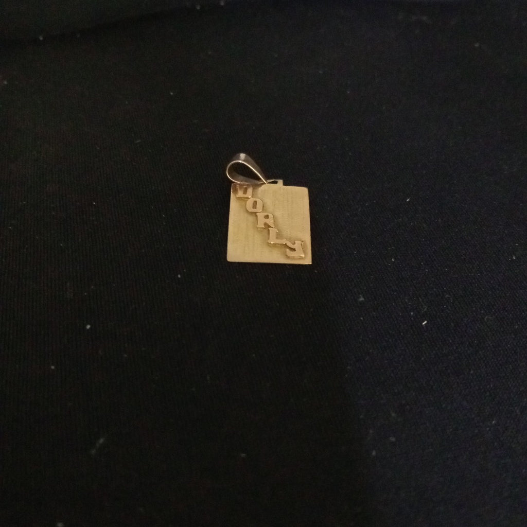 DIJE ORO 10 K 2.2 GRMS (SEMINUEVO)