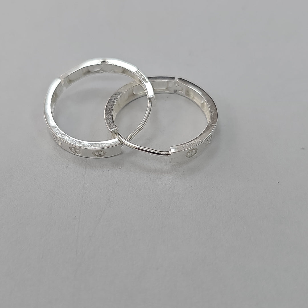 ARETES ARRACADAS FIG TORNILLOS PLATA .925 2.93 GR (NUEVO)