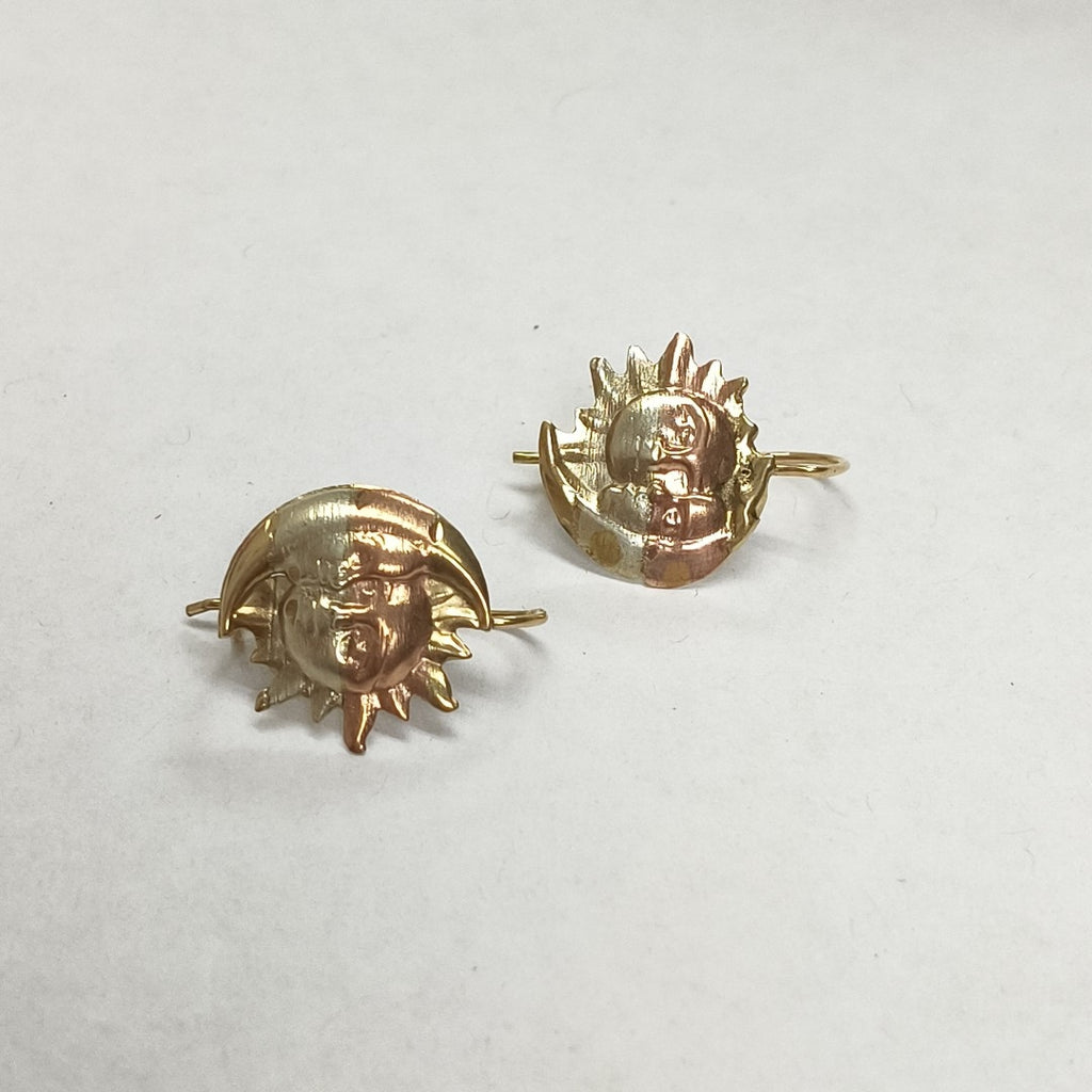 ARETES PAR ORO 8 K 1.4 GRMS (SEMINUEVO)