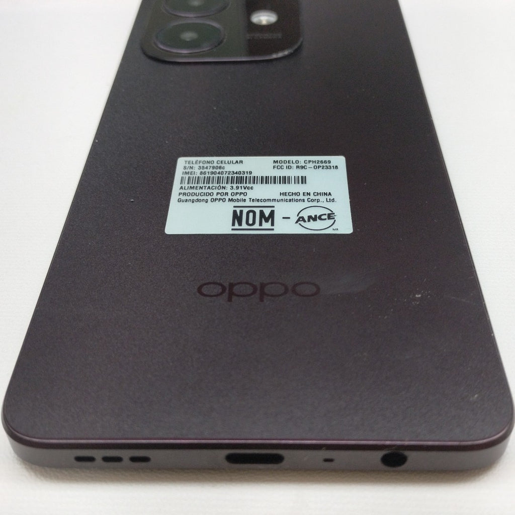 CELULAR OPPO A40 CPH2669 (2024) 256 GB 4 GB RAM (SEMINUEVO)