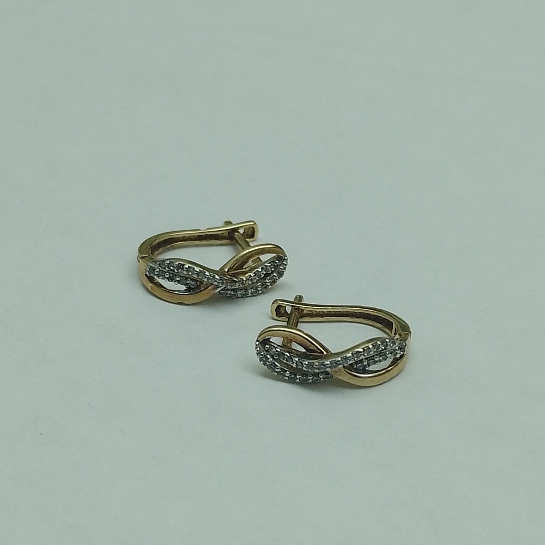 ARETES PAR ORO 10 K 1.7 GRMS (SEMINUEVO)