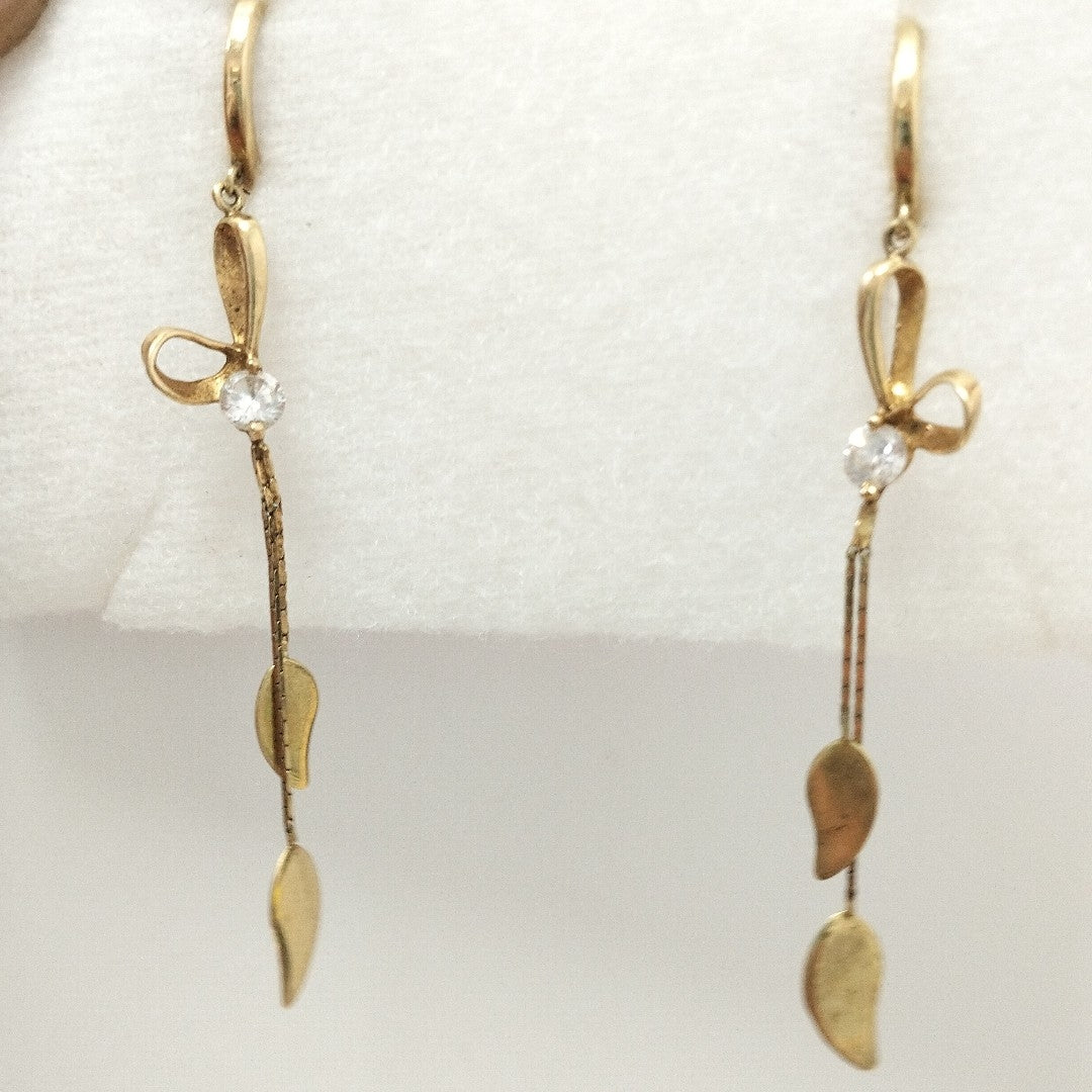 ARETES PAR ORO 14 K 2.6 GRMS (SEMINUEVO)