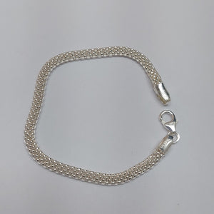 PULSERA TEJIDO ESPECIAL PLATA .925 18 CM 4.9 GR (NUEVO)