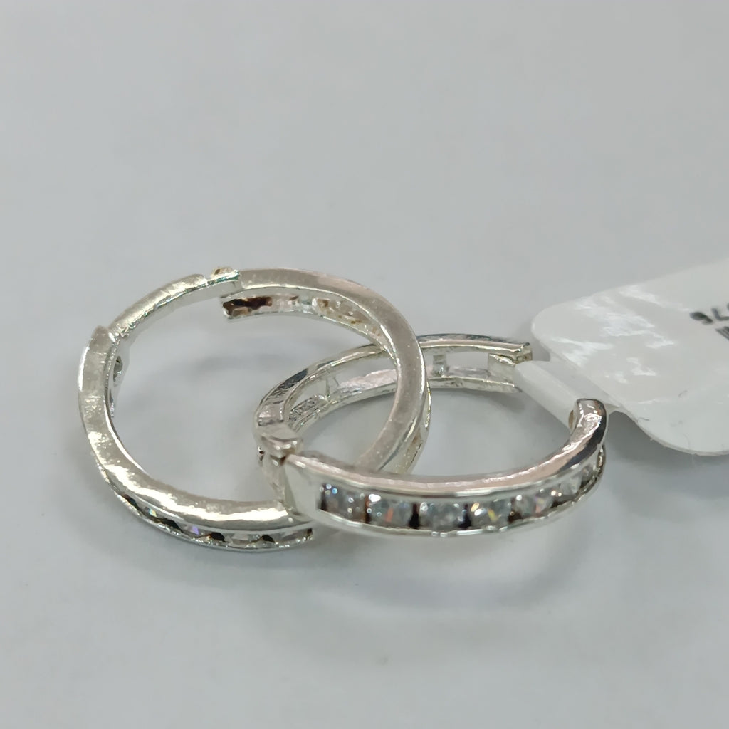 ARRACADAS C/CIRCONIAS PLATA .925 2.2 GR (NUEVO)