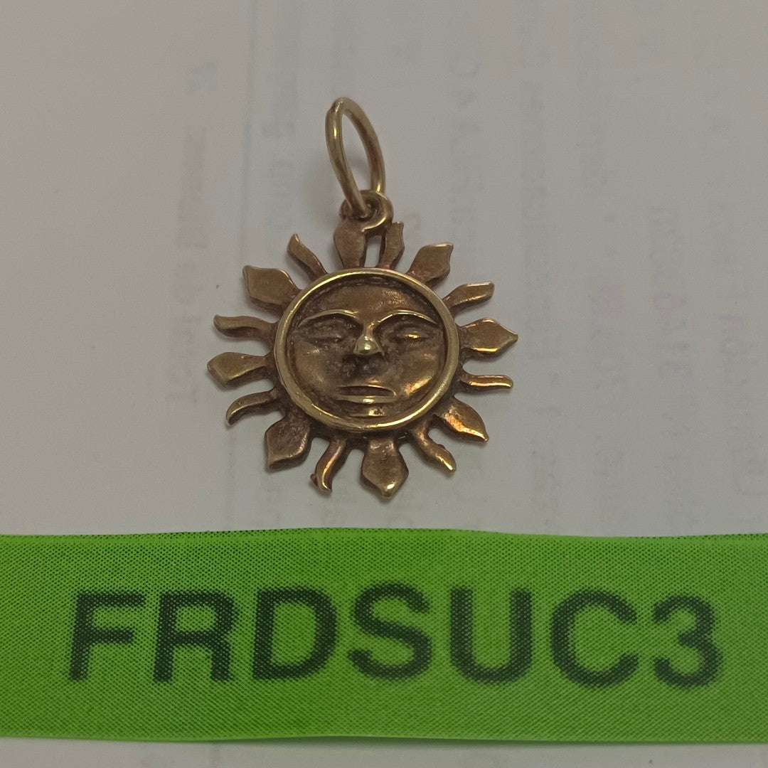 DIJE ORO 14 K 3.4 GRMS (SEMINUEVO)