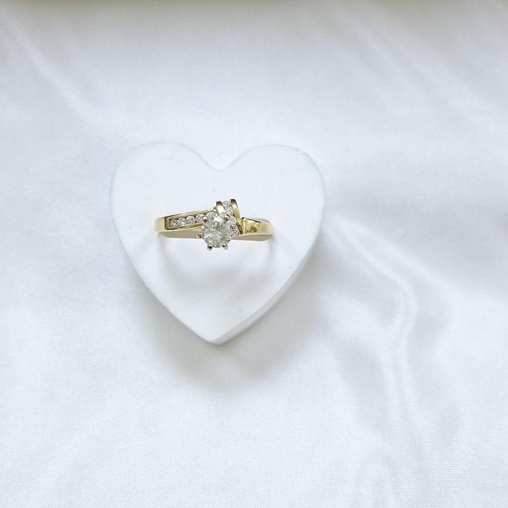 ANILLO ORO 14 K 3.7 GRMS (SEMINUEVO)