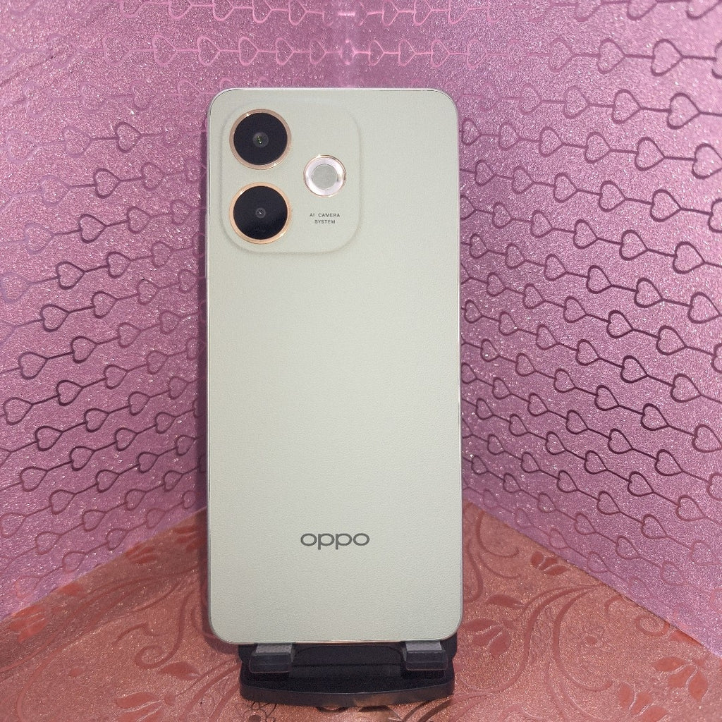 CELULAR OPPO A5 PRO CPH2711 (2025) 256 GB 8 GB RAM (SEMINUEVO)