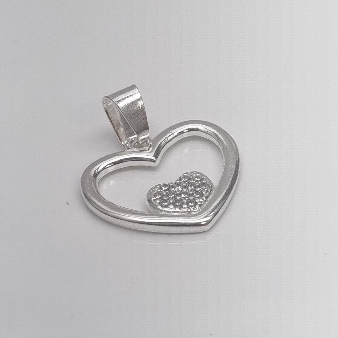 DIJE CORAZON C/CIRCONIAS PLATA .925 2.7 GR (NUEVO)