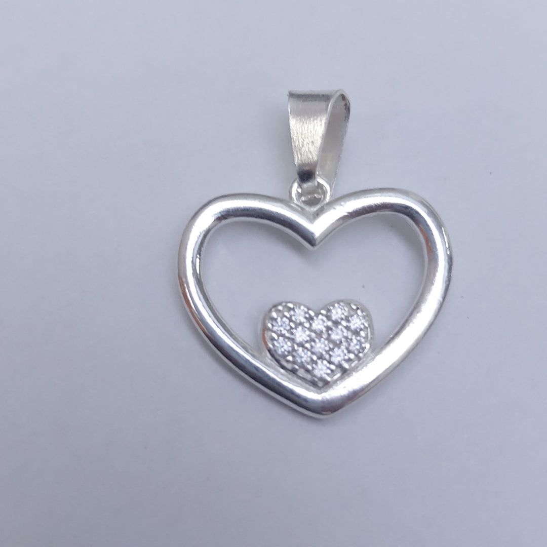 DIJE CORAZON C/CIRCONIAS PLATA .925 2.6 GR (NUEVO)
