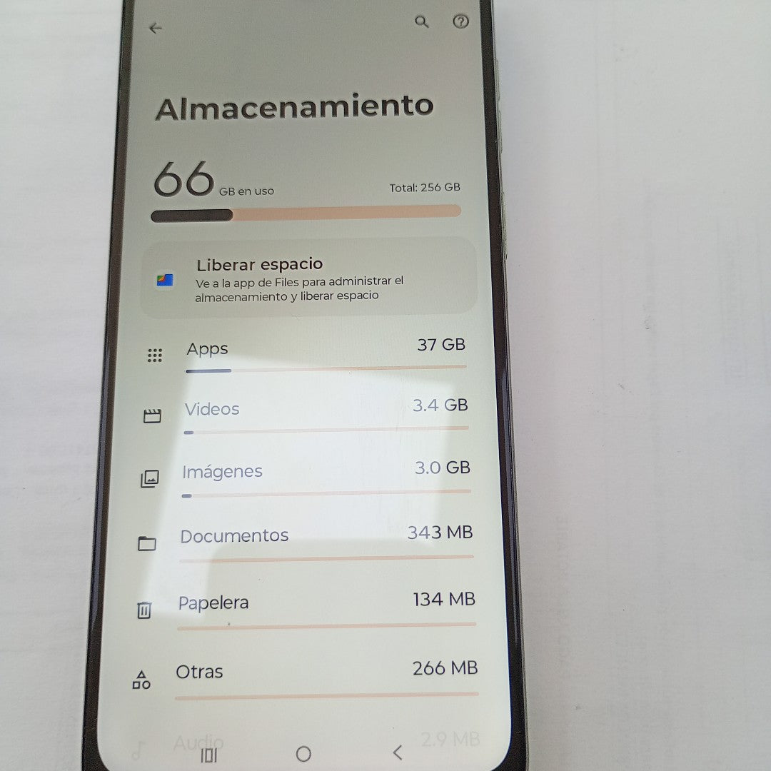CELULAR MOTOROLA MOTO G55 5G XT2435-1(2024) 256 GB 8 GB RAM (SEMINUEVO)