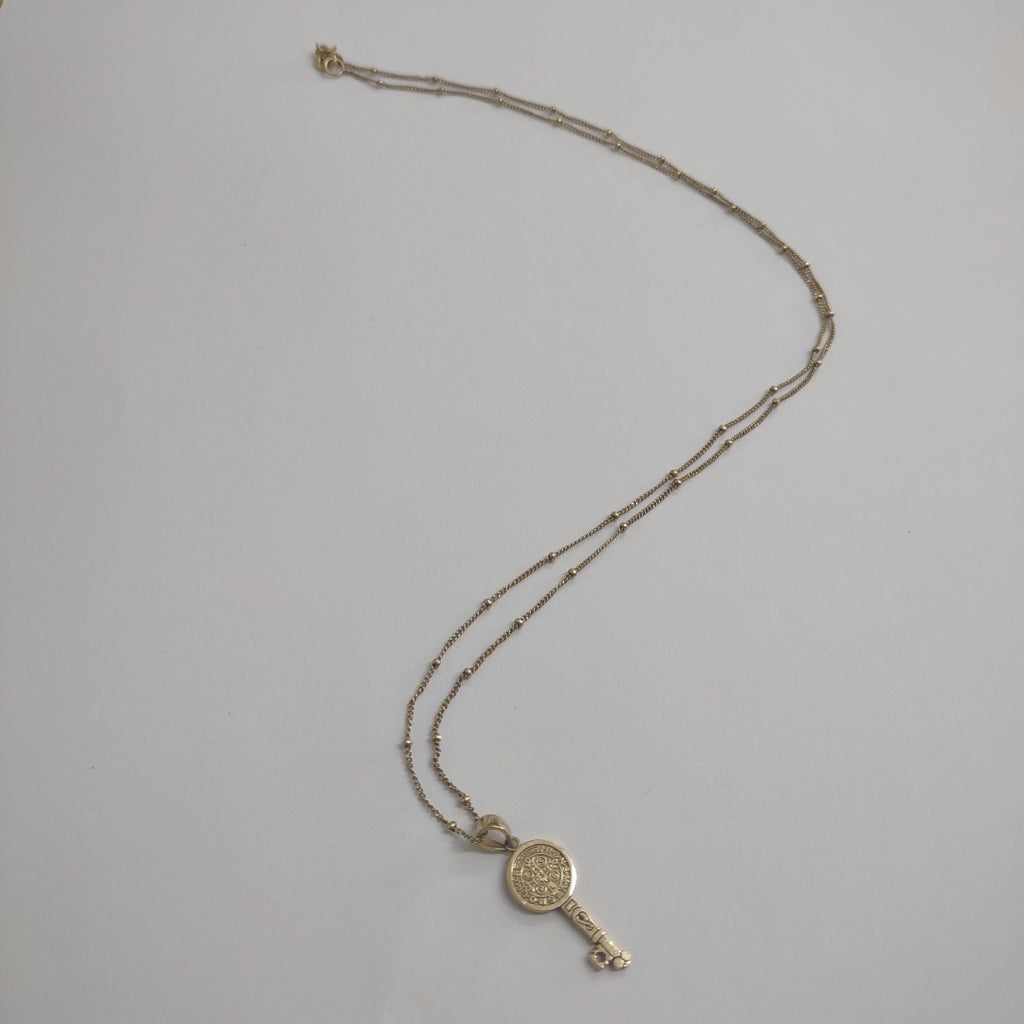 CADENA, DIJE ORO 14 K 2.9 GRMS (SEMINUEVO)