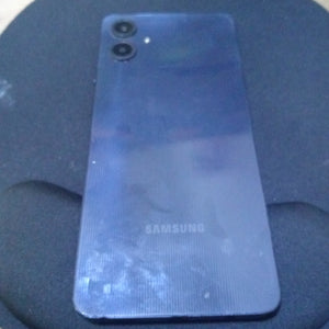 CELULAR SAMSUNG GALAXY A06 SM-A065M (2024) 128 GB 4 GB RAM (SEMINUEVO)