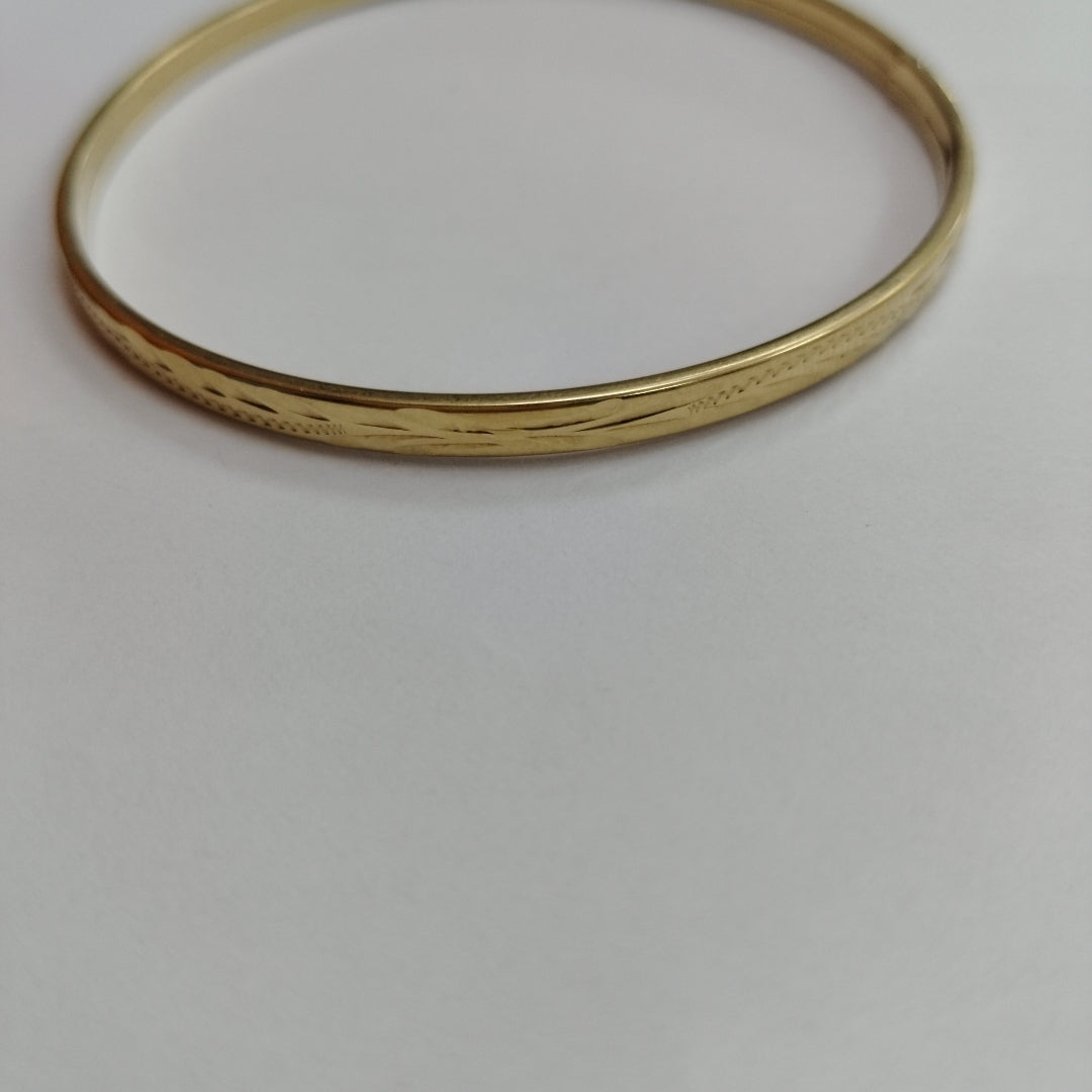 PULSERA RIGIDA ORO 10 K 4.7 GRMS (SEMINUEVO)