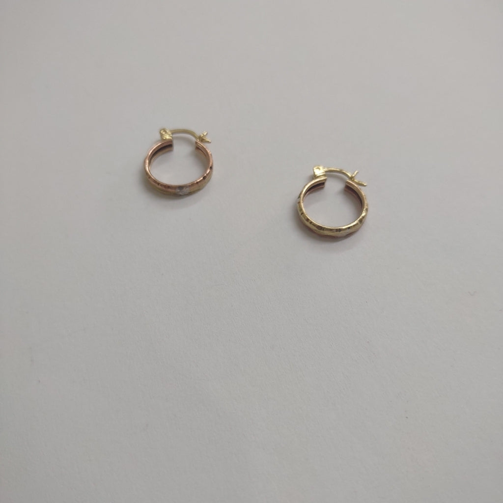ARRACADAS PAR ORO 10 K 1.4 GRMS (SEMINUEVO)