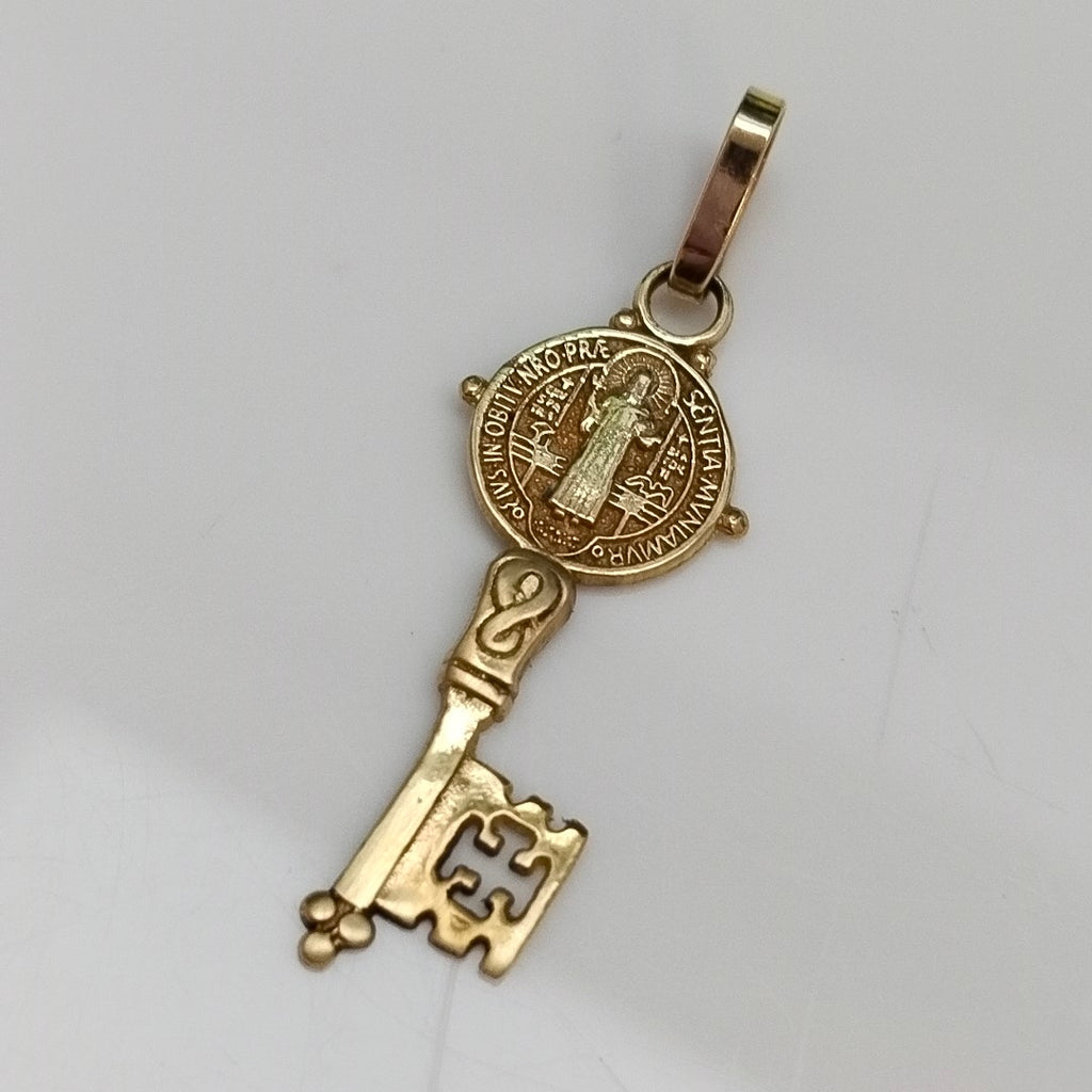 DIJE ORO 10 K 1.2 GRMS (SEMINUEVO)