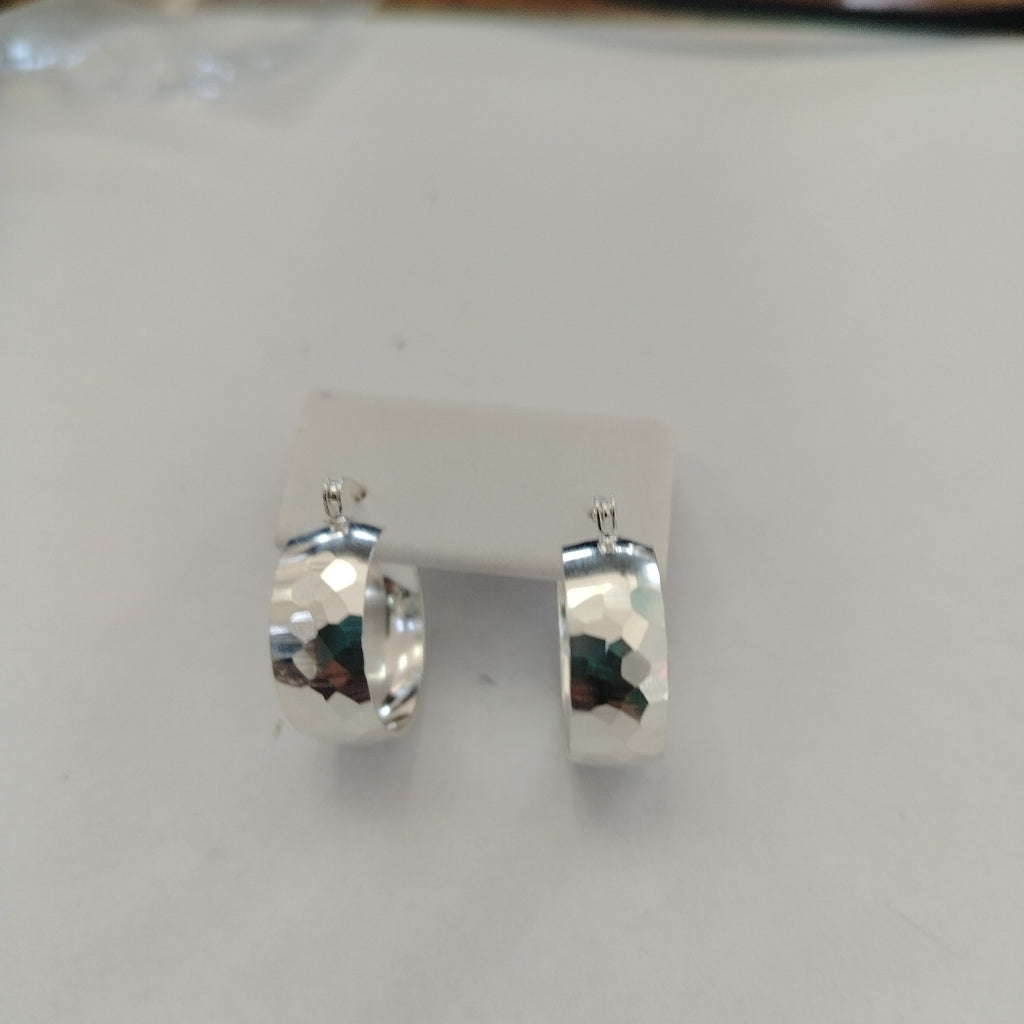 ARETES ARRACADAS FACETADAS PLATA .925 2.8 GR (NUEVO)