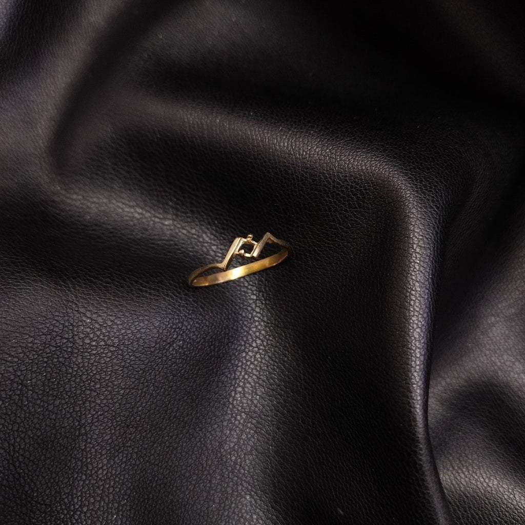 ANILLO ORO 10 K 0,80 GRMS (SEMINUEVO)