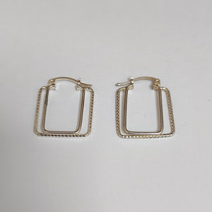 ARRACADAS PAR PLATA 2,30 GRMS (SEMINUEVO)