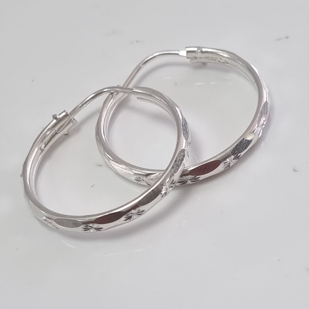 PAR ARRACADAS FACETADA PLATA .925 2.1 GR (NUEVO)