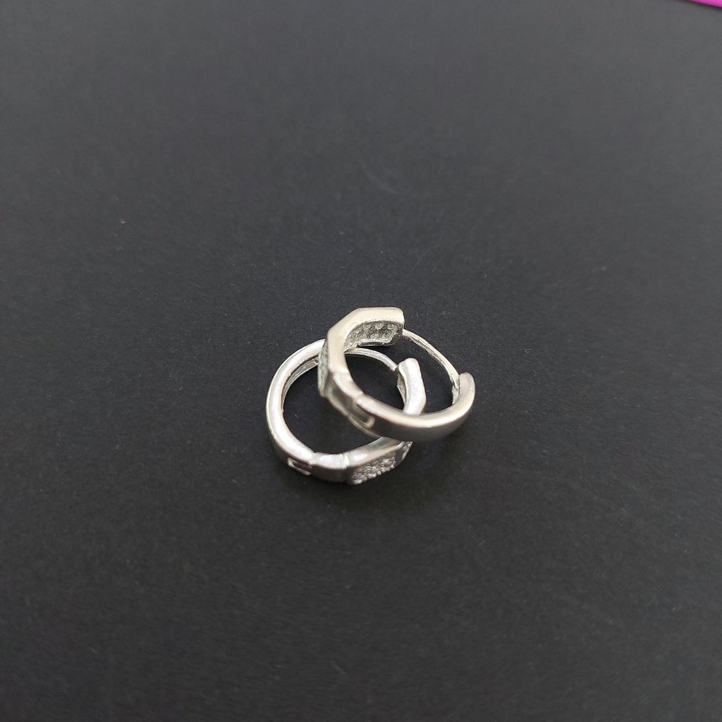 ARRACADAS C/CIRCONIAS PLATA .925 2.5 GR (NUEVO)
