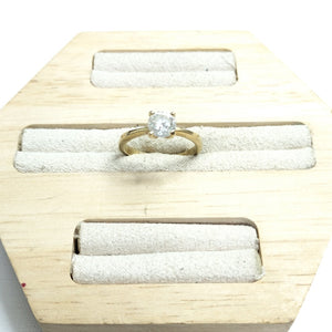 SOLITARIO ORO 14 K 2,70 GRMS (SEMINUEVO)