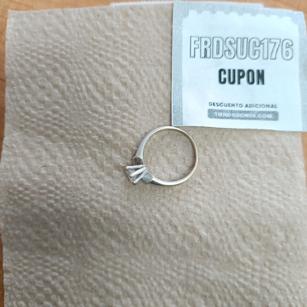 SOLITARIO ORO BLANCO 14 K 4,00 GRMS (SEMINUEVO)