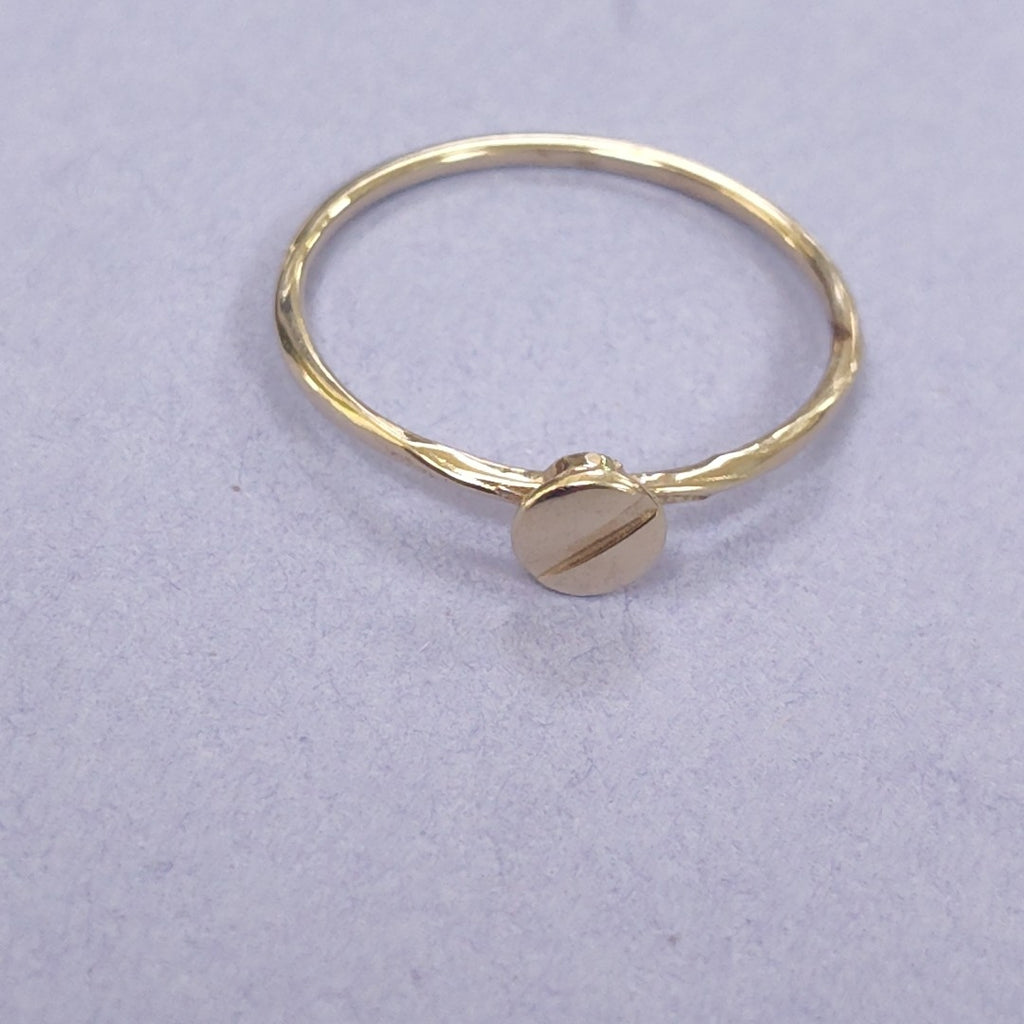 ANILLITO ORO 10 K 0.9 GRMS (SEMINUEVO)