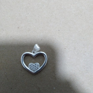 DIJE CORAZON C/CIRCONIAS PLATA .925 2.7 GR (NUEVO)