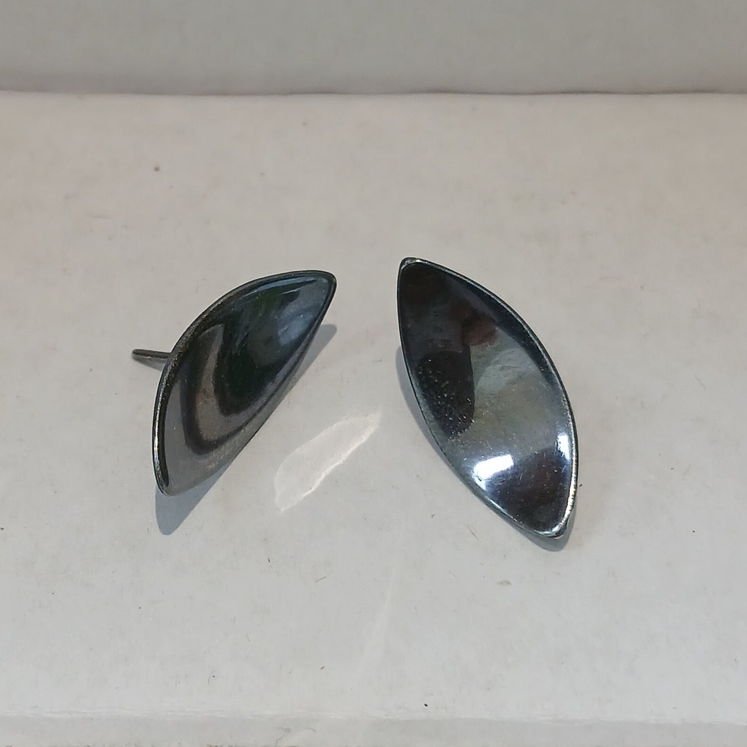 ARETES PAR PLATA 3,70 GRMS (SEMINUEVO)