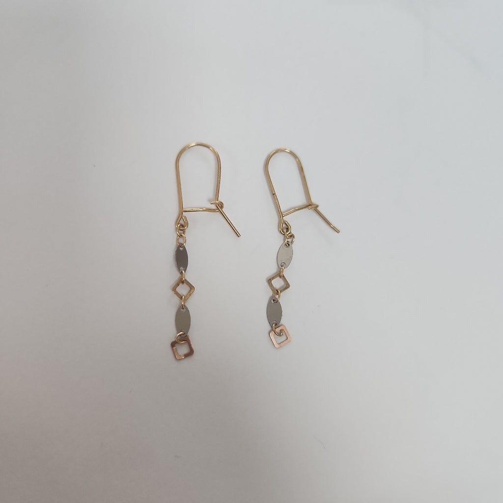 ARETES PAR ORO COMBINADO 14 K 0.6 GRMS (SEMINUEVO)
