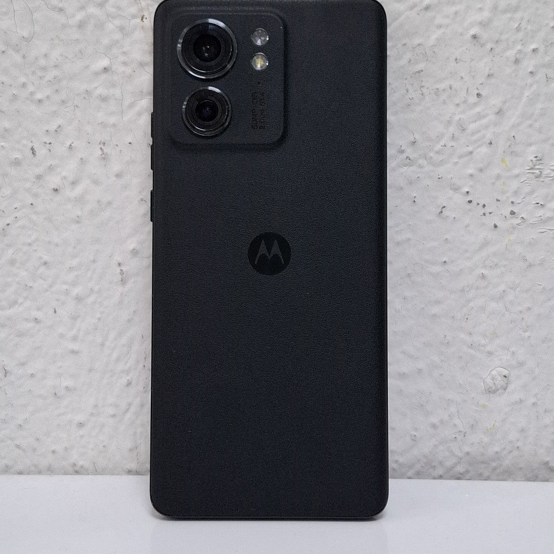 CELULAR MOTOROLA EDGE 40 XT2303-2 (2023) 256 GB 8 GB RAM (SEMINUEVO)