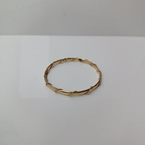 PULSERA RIGIDA ORO 14 K 5.6 GRMS (SEMINUEVO)
