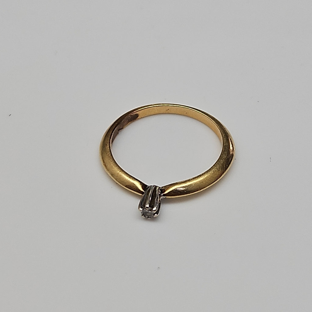 SOLITARIO ORO 14 K 2,40 GRMS (SEMINUEVO)