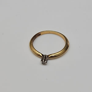 SOLITARIO ORO 14 K 2,40 GRMS (SEMINUEVO)