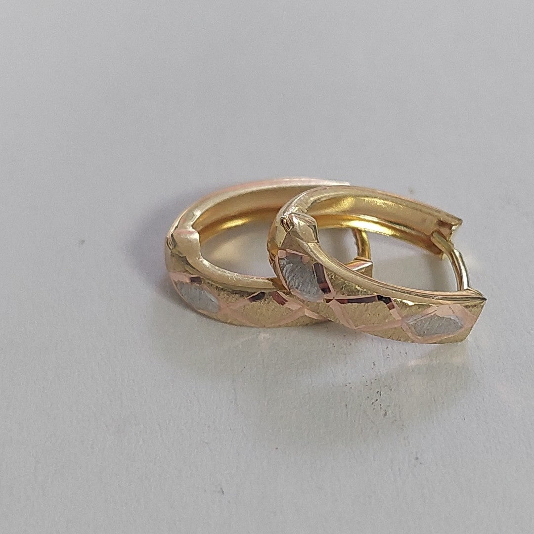HUGGIES ORO 14K 1.2 (NUEVO)