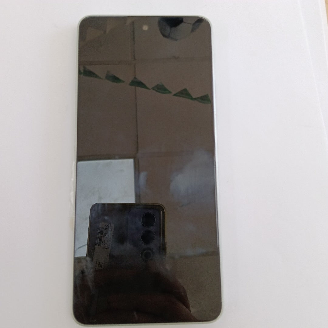 CELULAR OPPO A5 PRO CPH2711 (2025) 256 GB 8 GB RAM (SEMINUEVO)