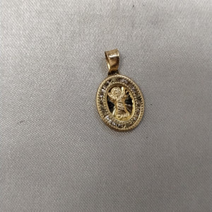 DIJE ORO 10 K 0.7 GRMS (SEMINUEVO)