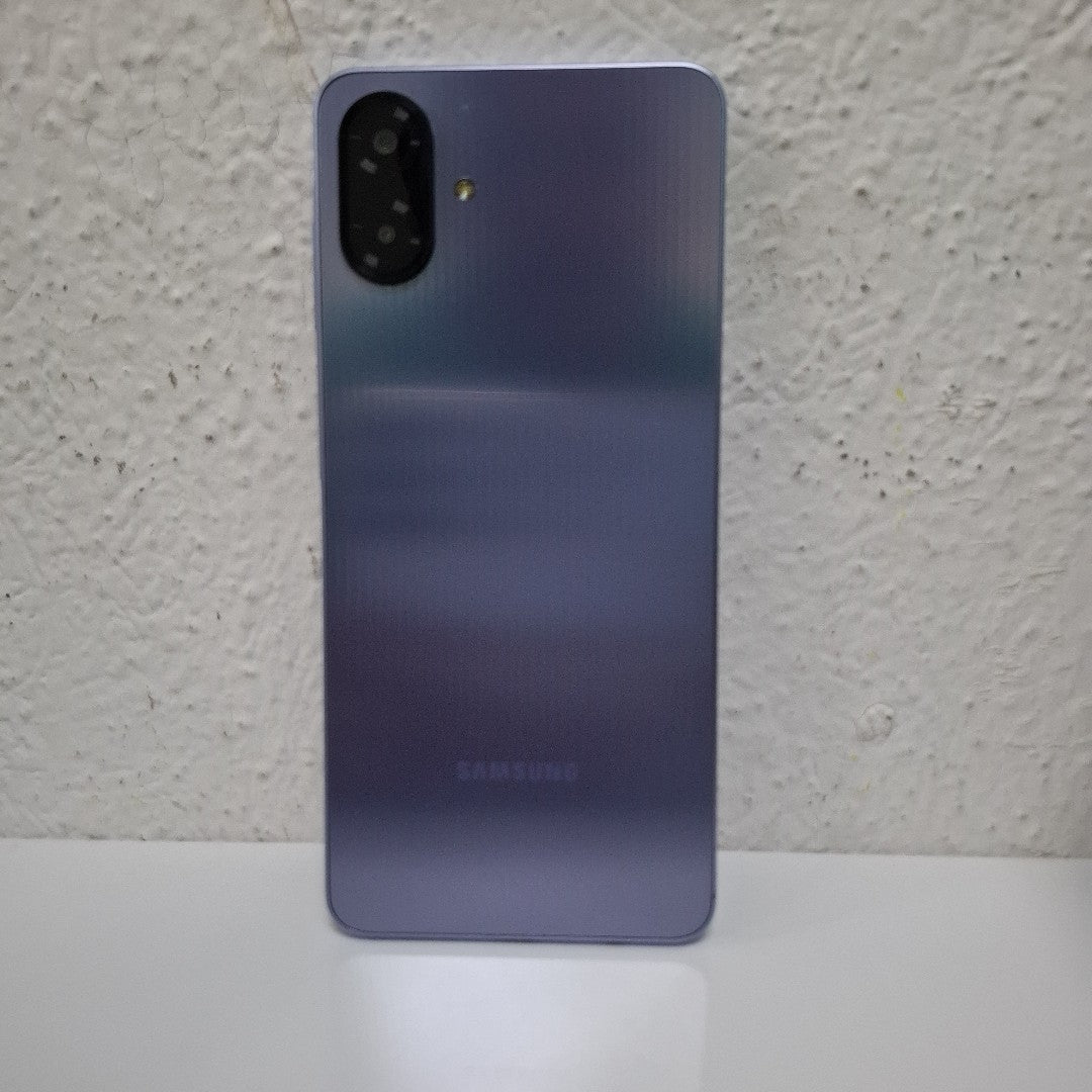 CELULAR SAMSUNG GALAXY A07 SM-A075M (2025) 64 GB 4 GB RAM (SEMINUEVO)