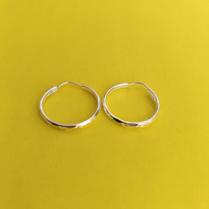 PAR ARRACADAS FACETADA PLATA .925 2.1 GR (NUEVO)