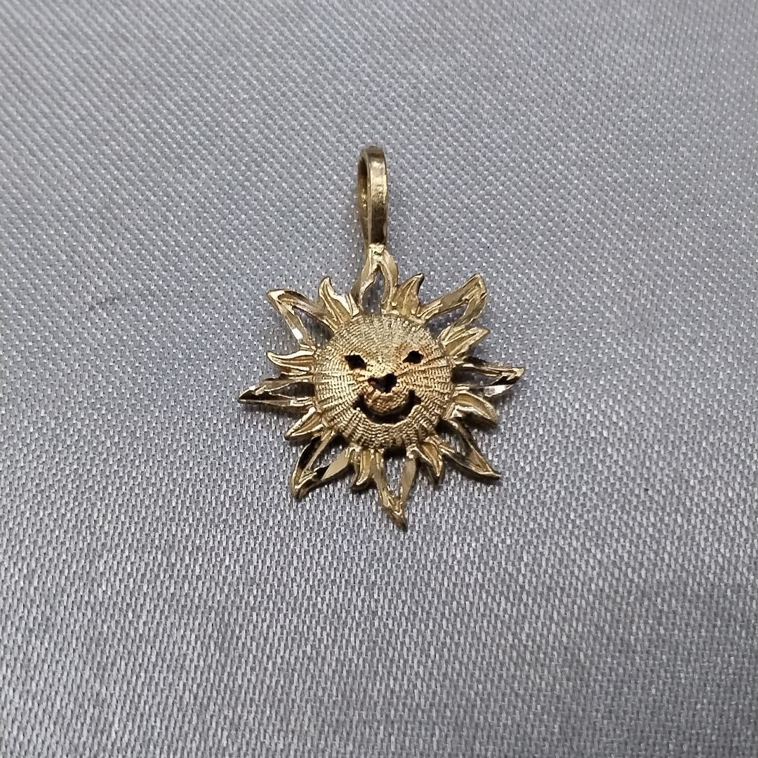 DIJE ORO 14 K 0.6 GRMS (SEMINUEVO)
