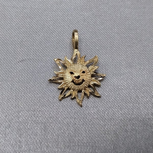 DIJE ORO 14 K 0.6 GRMS (SEMINUEVO)