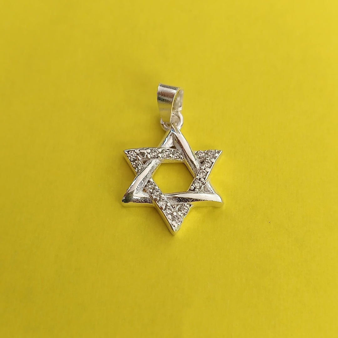 DIJE ESTRELLA DE DAVID C/CIRCONIAS PLATA .925 2.6 GR (NUEVO)