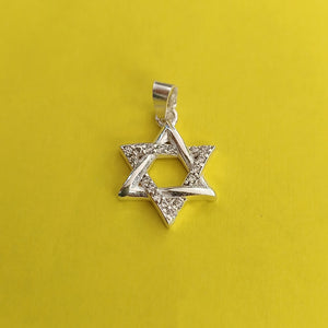 DIJE ESTRELLA DE DAVID C/CIRCONIAS PLATA .925 2.6 GR (NUEVO)
